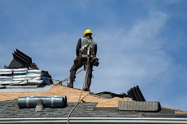 Professional Flat Roof Repair technician working in Blessing, TX